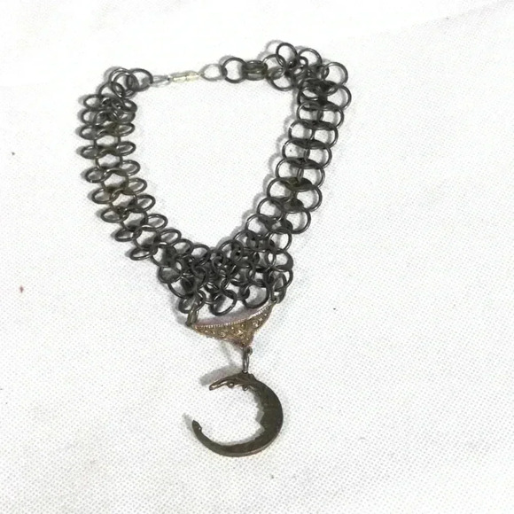 One of a kind Chainmail Crescent Moon Necklace barrel clasp - Picture 1 of 4